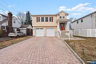 9 15th Ave, Elmwood Park, NJ 07407 - Photo 2