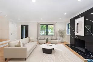 700 Ramapo Rd, Teaneck Township, NJ 07666 - Photo 2