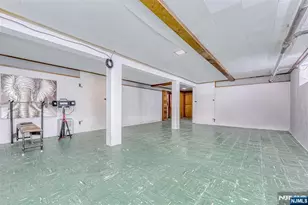 70 Valentine, Bloomfield, NJ 07003 - Photo 12