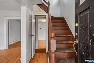 68 Chestnut St, Montclair, NJ 07042 - Photo 4