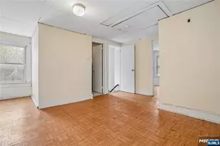 68 Chestnut St, Montclair, NJ 07042 - Photo 22