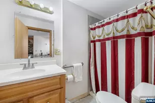 65 Marsellus Pl, Garfield, NJ 07026 - Photo 24