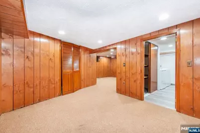 428 Essex Avenue, Bloomfield, NJ 07003 - Photo 22