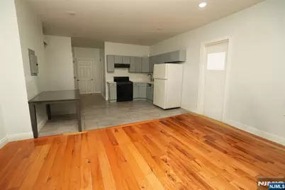 14-16 Hazel Place, Newark, NJ 07108 - Photo 4