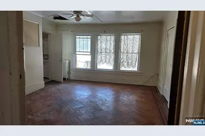 570--574 Mount Prospect, Newark, NJ 07104 - Photo 2
