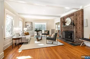 166 Montclair Ave, Montclair, NJ 07042 - Photo 4