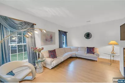 1 Sherwood Court, Old Tappan, NJ 07675 - Photo 6