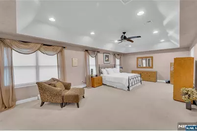 1 Sherwood Court, Old Tappan, NJ 07675 - Photo 20