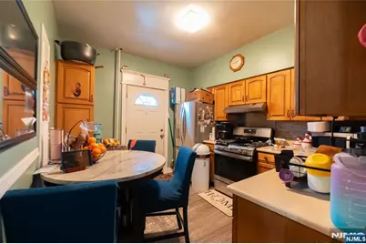 912 87th Street, North Bergen, NJ 07047 - Photo 16