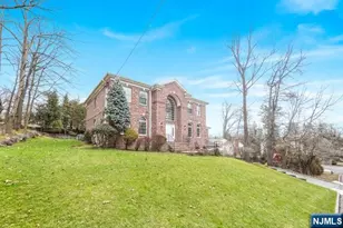 57 Merrifield Way, Cresskill, NJ 07626 - Photo 8
