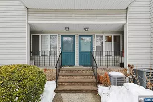 25 Willow Wood Square 25, East Rutherford, NJ 07073 - Photo 4