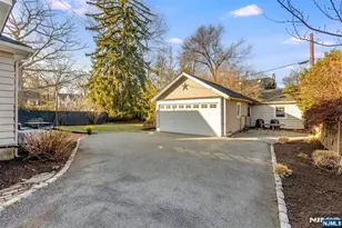 17 Mendl Terrace, Montclair, NJ 07042 - Photo 32