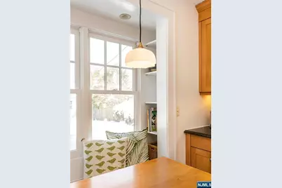 17 Mendl Terrace, Montclair, NJ 07042 - Photo 20