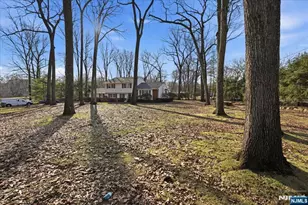 608 Covington Pl, Franklin Lakes, NJ 07417 - Photo 20