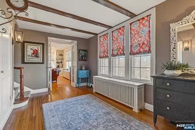 51 Afterglow Avenue, Verona, NJ 07044 - Photo 4