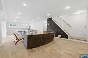 22 Elizabeth Ct, Bloomfield, NJ 07003 - Photo 20