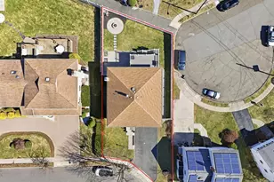 22 Elizabeth Ct, Bloomfield, NJ 07003 - Photo 30