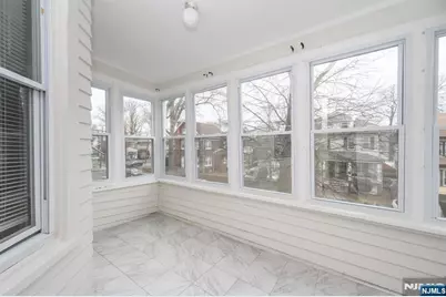 1053 Hunterdon Street, Newark, NJ 07112 - Photo 22