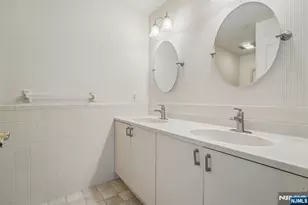 69 Turnberry Road 2, Little Falls Township, NJ 07424 - Photo 28