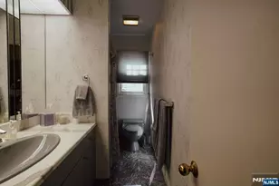 19 Berkeley Terrace, Livingston, NJ 07039 - Photo 14