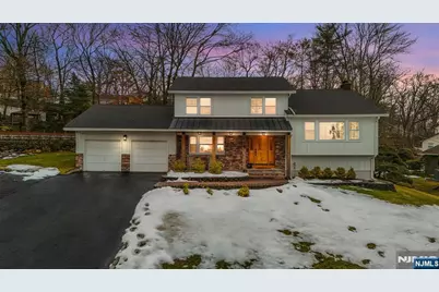 10 Winonah Avenue, Wayne, NJ 07470 - Photo 1