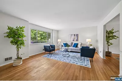 38 Park Street 11C #11C, Florham Park, NJ 07932 - Photo 4