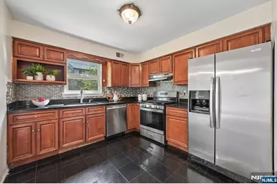 38 Park Street 11C #11C, Florham Park, NJ 07932 - Photo 10