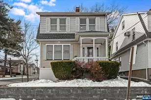 429 Clifton Blvd, Clifton, NJ 07013 - Photo 2