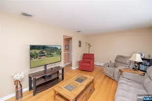 100 Eyland Ave, Roxbury Township, NJ 07876 - Photo 12