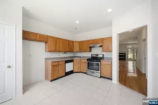 1194 Chedworth Cir, Mahwah, NJ 07430 - Photo 6