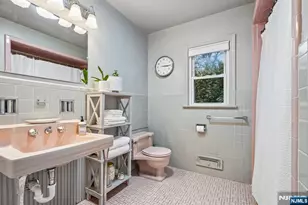 398 Grove St, Montclair, NJ 07043 - Photo 20