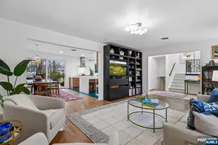 398 Grove St, Montclair, NJ 07043 - Photo 2