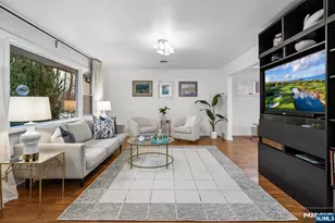 398 Grove St, Montclair, NJ 07043 - Photo 12