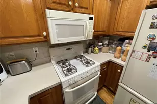 608 Monroe St, Carlstadt, NJ 07072 - Photo 14