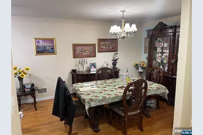 608 Monroe Street, Carlstadt, NJ 07072 - Photo 12