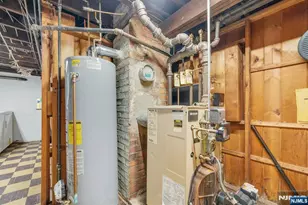 179 Page Ave, Lyndhurst Township, NJ 07071 - Photo 18