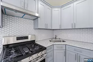 89 Westminster Pl, Garfield, NJ 07026 - Photo 16