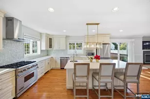 364 W Clinton Ave, Tenafly, NJ 07670 - Photo 8