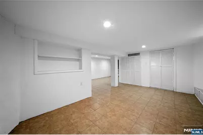 30 E 2nd Street, Clifton, NJ 07011 - Photo 28