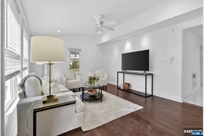 46 Elmwood Place, Millburn, NJ 07078 - Photo 8