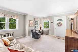 193 Wales Ave, River Edge, NJ 07661 - Photo 10