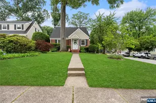 193 Wales Ave, River Edge, NJ 07661 - Photo 2