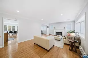 126 Sussex Rd, Tenafly, NJ 07670 - Photo 4