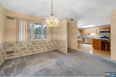 22 Peach Hill Court, Ramsey, NJ 07446 - Photo 4