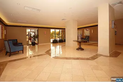 300 Winston Drive 502 #502, Cliffside Park, NJ 07010 - Photo 14
