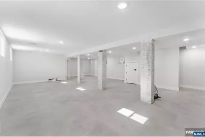 977 Sanford Avenue, Irvington, NJ 07111 - Photo 18