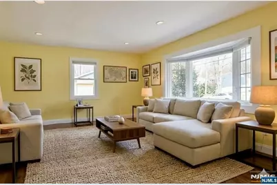 9 Sioux Avenue, Oakland, NJ 07436 - Photo 8