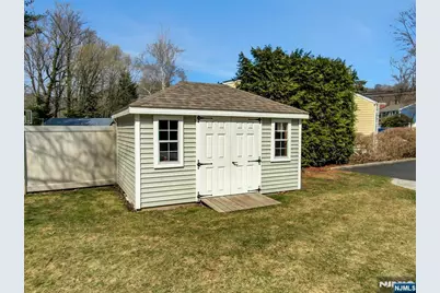 9 Sioux Avenue, Oakland, NJ 07436 - Photo 48