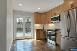 9 Sioux Ave, Oakland, NJ 07436 - Photo 12