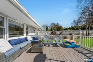 460 New Bridge Rd, Bergenfield, NJ 07621 - Photo 8